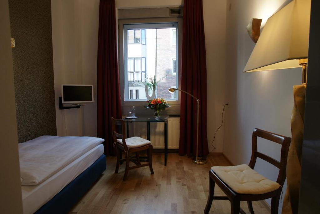 Hotel Stern Düsseldorf Szoba fotó
